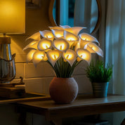 Florien – Lush Lily Table Lamp
